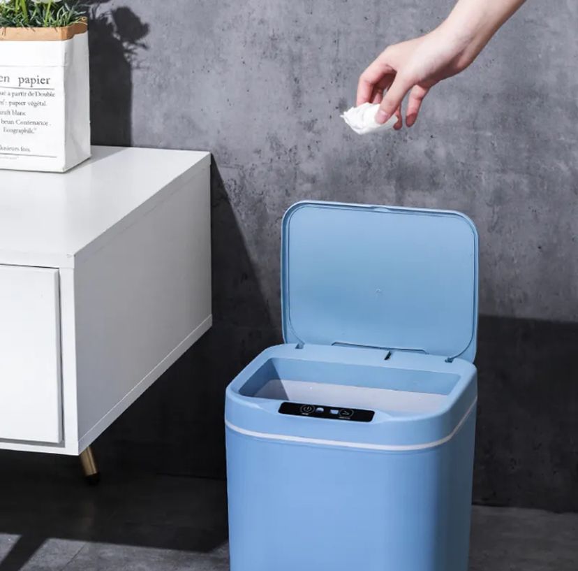 Automatic Trash Can